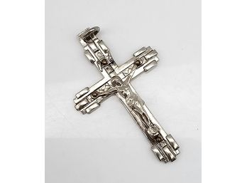 France Sterling Silver Crucifix Pendant 2.3 G