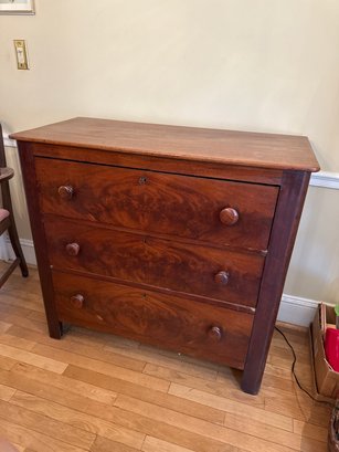 Farmhouse Style Chest Of Drawers