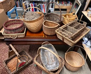 Lot Of Baskets Wicker And Wood