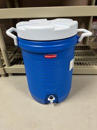 5 Gallon Rubbermaid Cooler