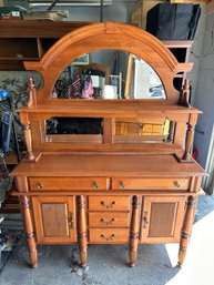 Canadel Vanity Sideboard And Mirror Headboard