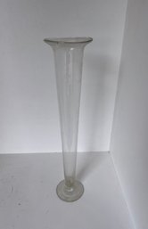 Tall 30' Curved Glass Vase Set Of 2 - 2 Lots