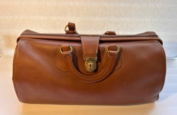 Vintage Velvahide Cowhide Leather Doctor Handbag