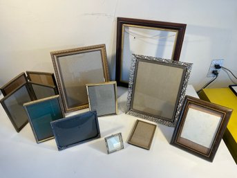 Lot Of Vintage Picture Frames
