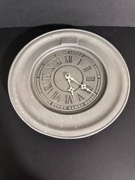 1789 Dish Clock
