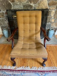 Vintage Queen Anne Style Tufted Reading Chair