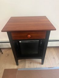 Ethan Allen Side Table / Night Stand