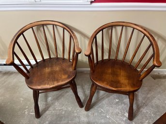 Vintage Famous Reproductions Round Arm Chair