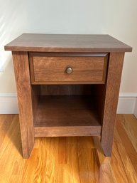 Sauder Shoal Creek Night Stand - Oiled Oak Finish