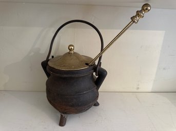Antique American Cast Iron And Brass Firestarter Pot Belly Stove