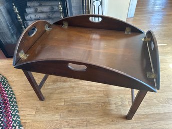 English Georgian Style Coffee Table With Butlers Tray Style Top- Tray Is Attached