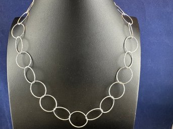 Sterling Silver Circle Necklace, 18'