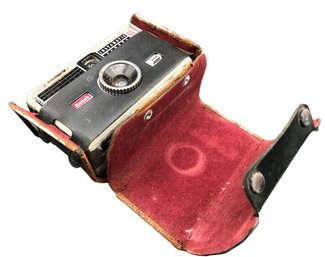 Kodak Vintage Instamatic 100 Camera In Case