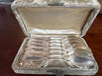 Wm Rogers Eagle Star Set Of Spoons In Original Box