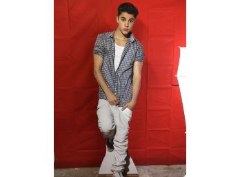 Lifesize Cardboard Cutout Of Justin Bieber 2013