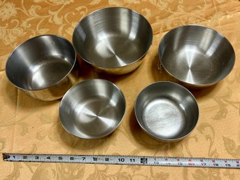 Set Of 5 Metal Kitchen Mixing Bowls