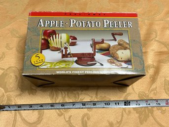 Apple & Potato Peeler Peeling Machine