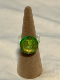 Green Glass Cocktail Fashion Ring - Size 8.5