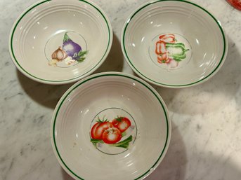 Adorable Vintage Vegetable Soup Bowls