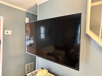 50-Inch VIZIO TV With Full Motion Wall Mount
