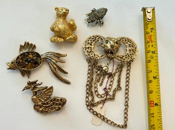 Vintage Animal Brooch Jewelry Lot