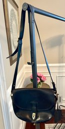 Small Dooney & Bourke Leather Black Cross Body Bag Excellent Condition