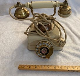 Old Fashion French Style Telephone