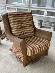 Palm Springs Golden Honey Resin Wicker Outdoor Patio Deck Glider Rocker Side Table Rocker Sunbrella Cushions