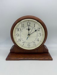 Wood Case Seiko Battery Operated Mantle Clock