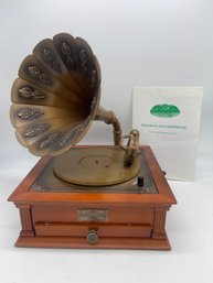 Holiday Gramaphone Electric Music Box Gold Label Collection With Disc