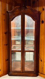 Lighted Corner China Curio Cabinet With Etched Glass & Two Doors