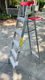 Five Step 6ft Davidson Aluminum Step Ladder Model D-2316-06S