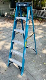 Like New Five Step 6ft Werner Blue Fiberglass Step Ladder Model FS106PS