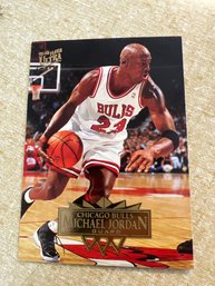 Michael Jordan 1995-96 Ultra Basketball