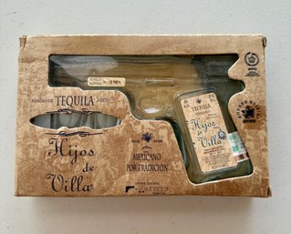 Tequila Bottle Container With Shot Glasses