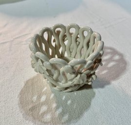 Candy Bowl, Decoration