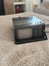 Emerson TV, AM/FM Radio