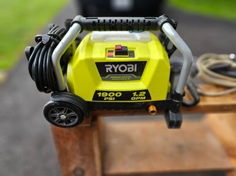 Compact Ryobi Powerwasher