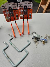 Wall Hangers, Anchors And Master Locks