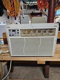 GE 6000 BTU Window Air Conditioner