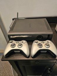 Xbox 120 GB And Two Conrollers