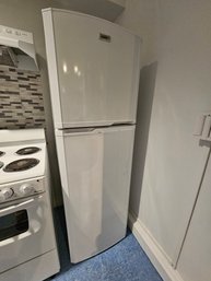 Small Apartment Sized Refrigerator