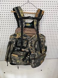 Cabela's Vest With Cushion And Padded Back