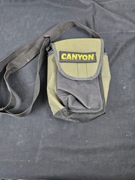 Canyon Shoulder Pouch