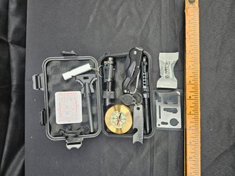 Very Cool Little Survival Kit