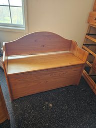 Pine Storage Chest Bench (A)