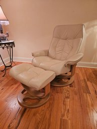 Lane Leather Chair And Ottoman
