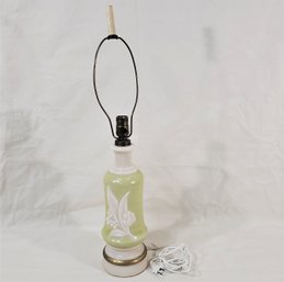 Vintage Aladdin Alacite Lily Of The Valley Chartreuse Glass Electric 3-Way Table Lamp