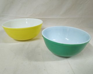 Assorted Pyrex Primary Color Mixing Bowls Group