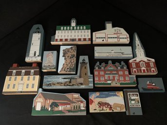 The Cat's Meows Village Collectibles Wooden New Hampshire- ~14 Pieces